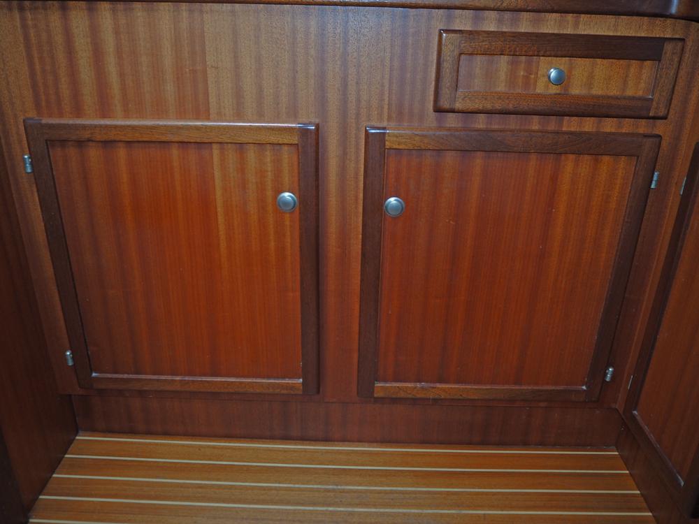 Fore ship, Accommodation